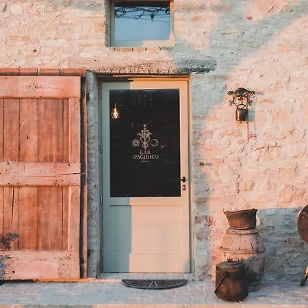 Borgo Antichi Orti 4*