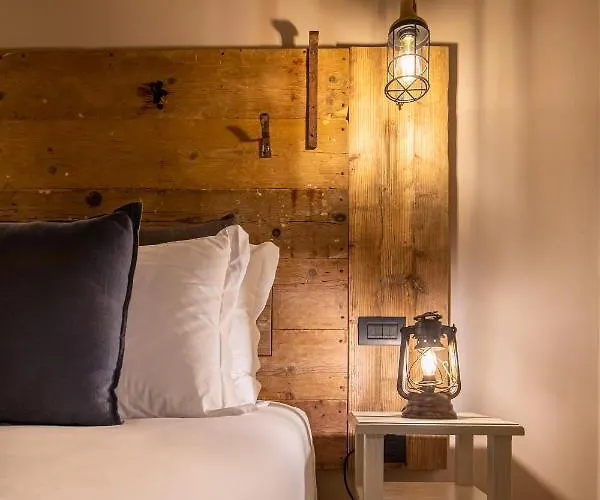 Hotel Borgo Antichi Orti 4*